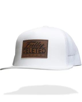 CLASSIC LEATHER : SNAPBACK : WHITE