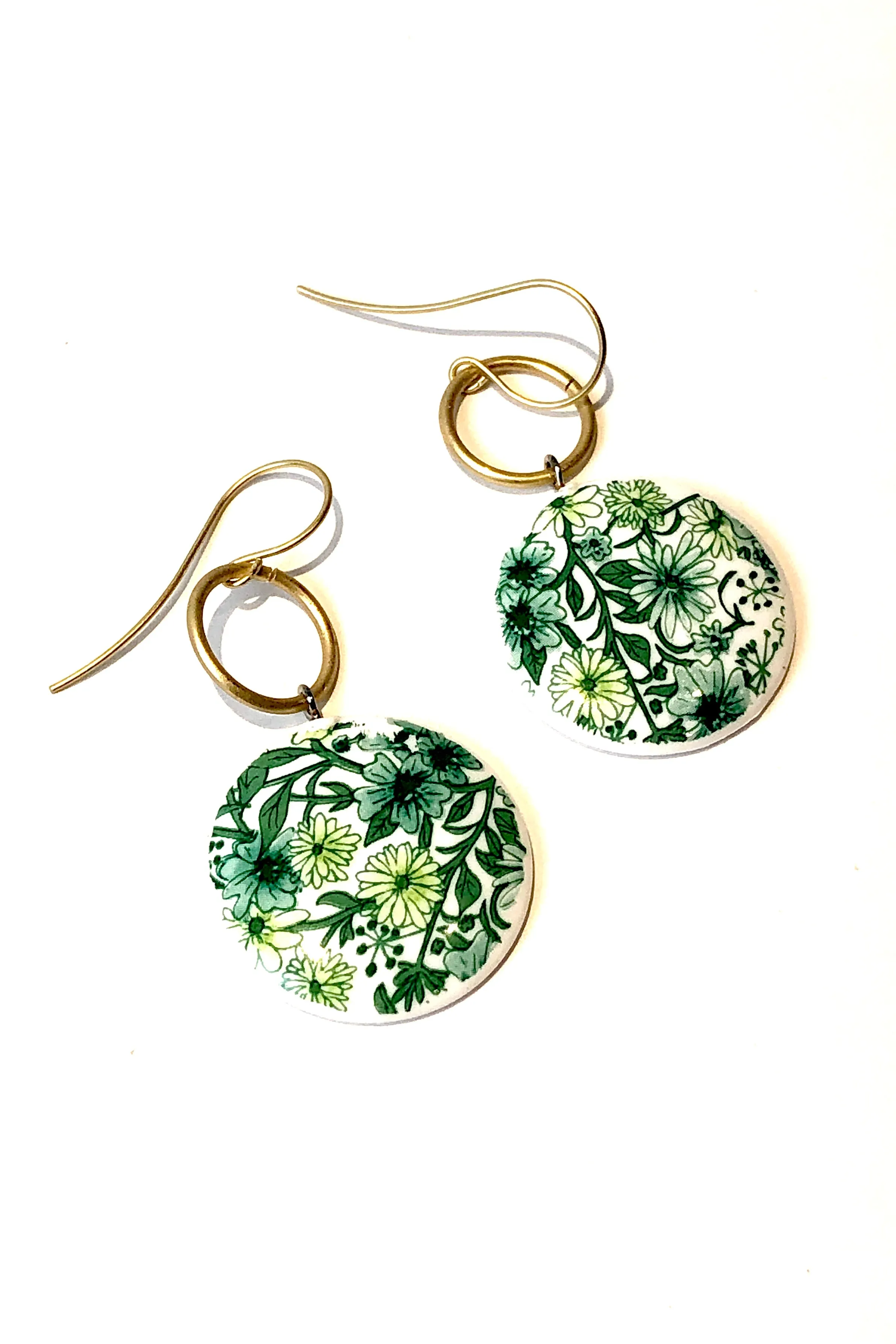 Green & White Floral Ring Earrings