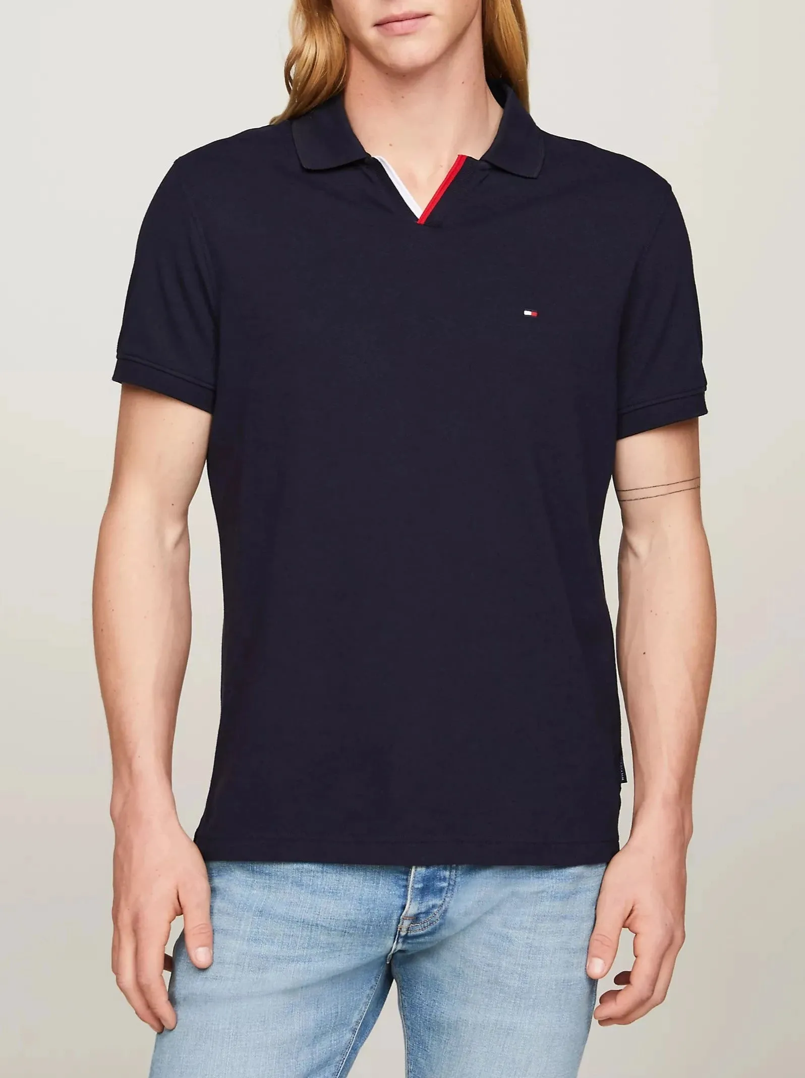 Polo Regular Fit Tommy Hilfiger V-COLLAR