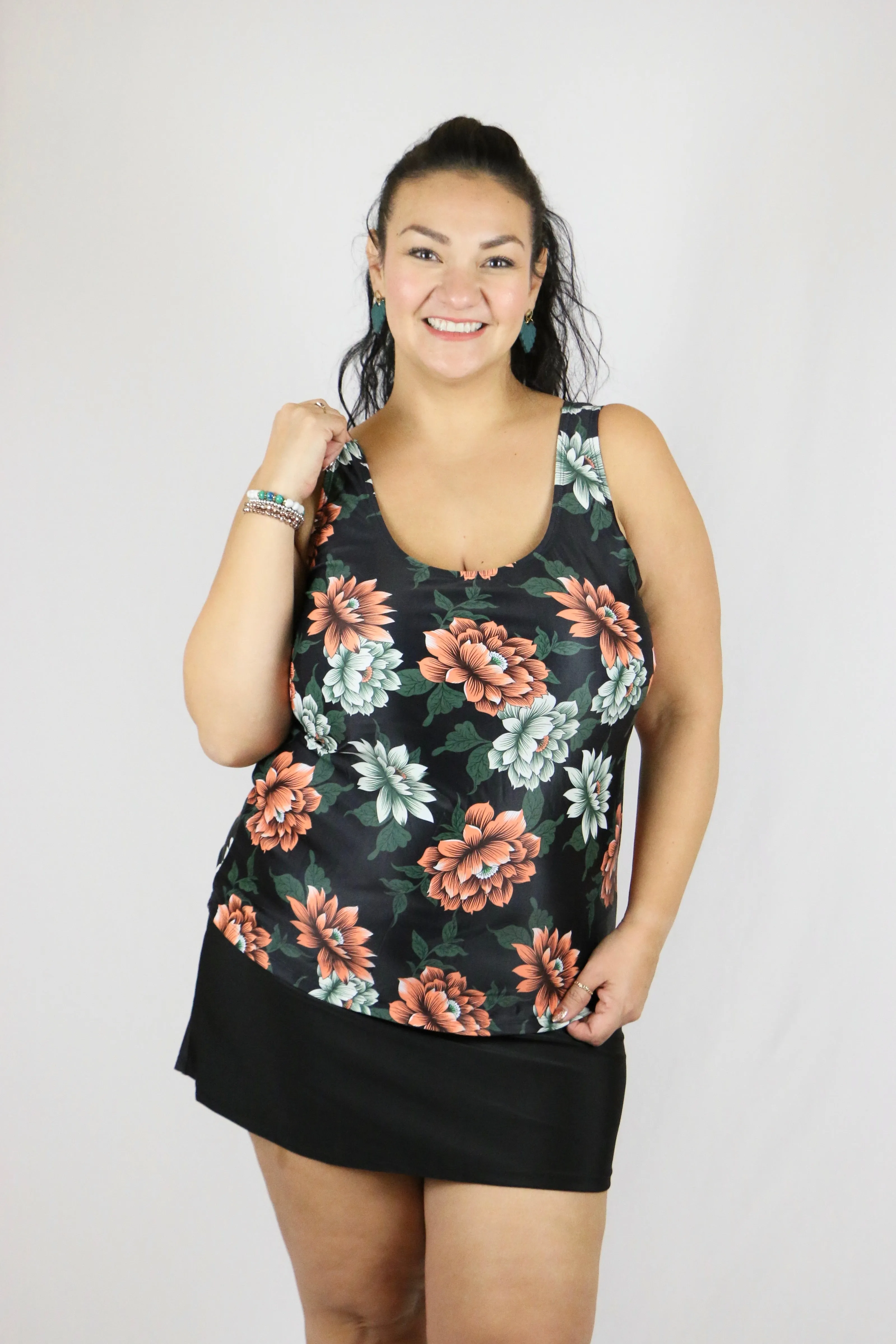 *RESTOCK* Floral Cove Top (Curvy Only)