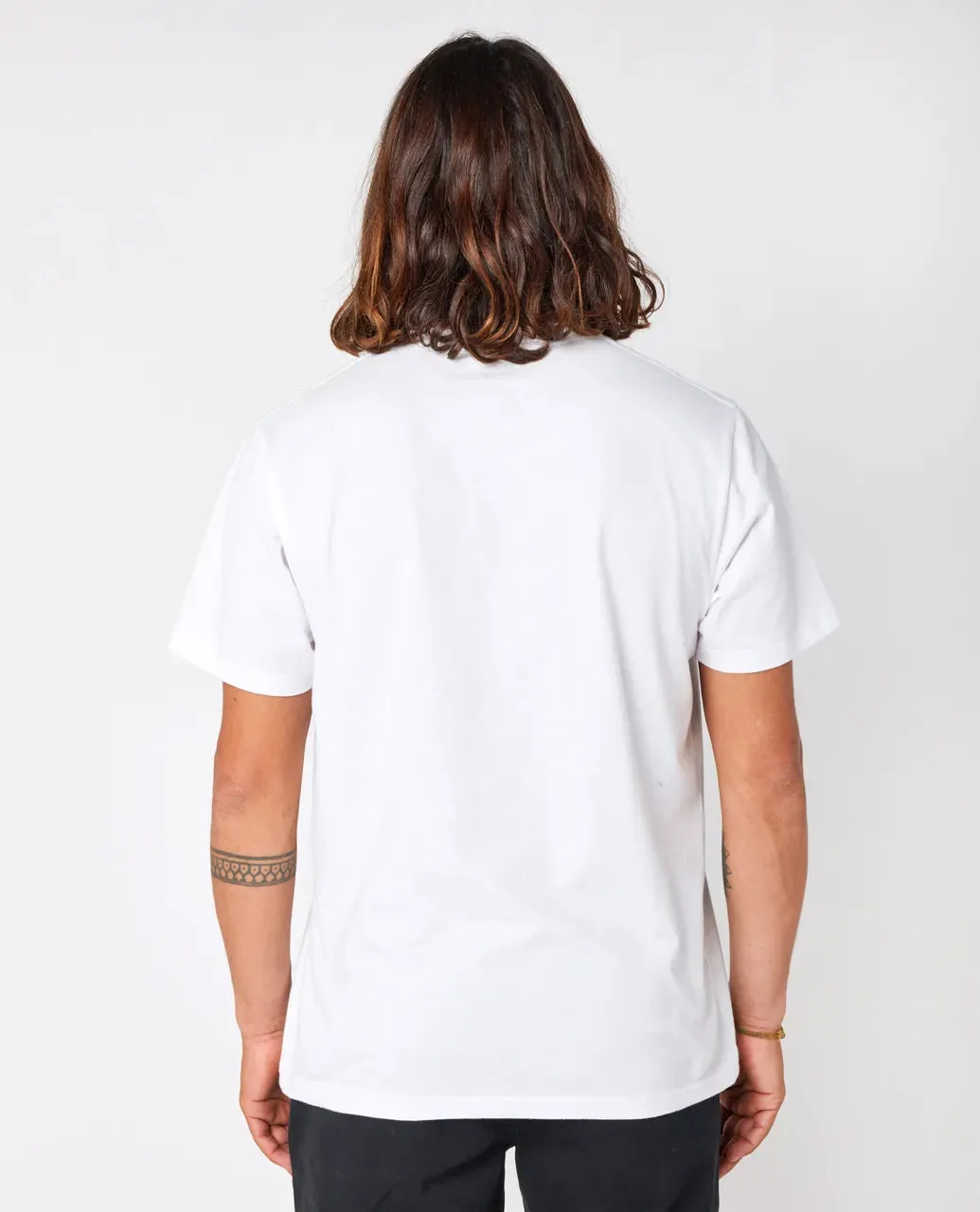 RIPCURL SURF PARADISE BADGE TEE - WHITE