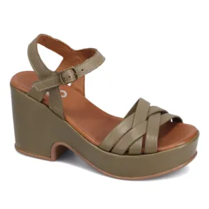 Sasha Sandal