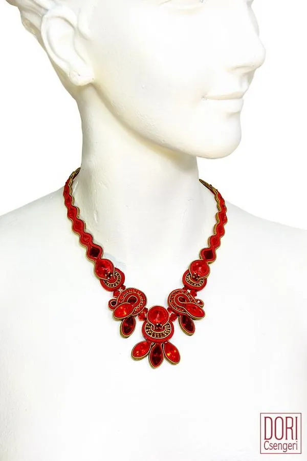 Sensuel Evening Necklace